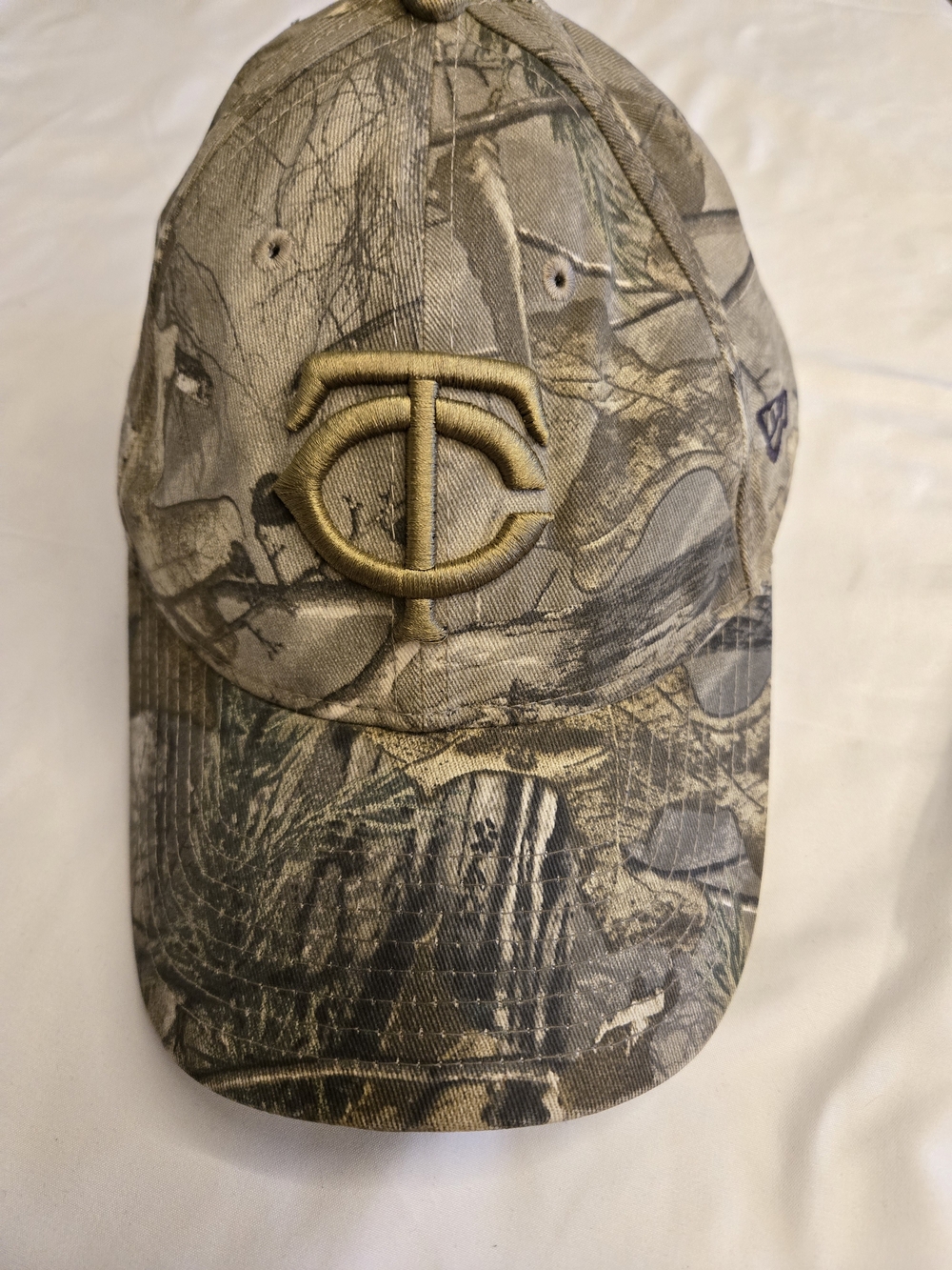 Minnesota Twins Camo Baseball Cap - Tan Embroidered Logo